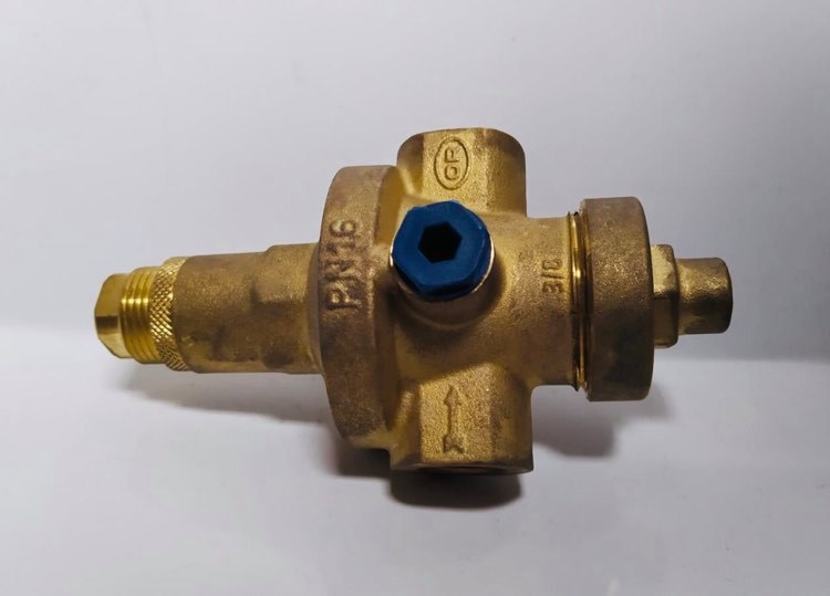 REDUKTOR CIŚNIENIA WODY 2